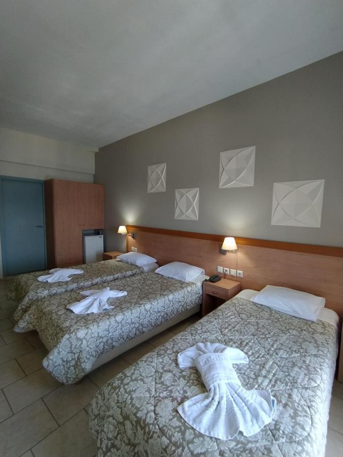 Plaz Hotel 2*