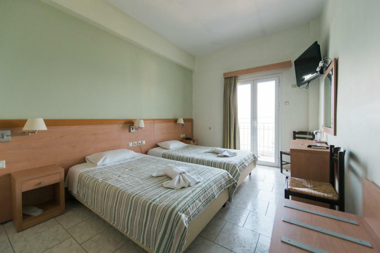 Plaz Hotel 2*